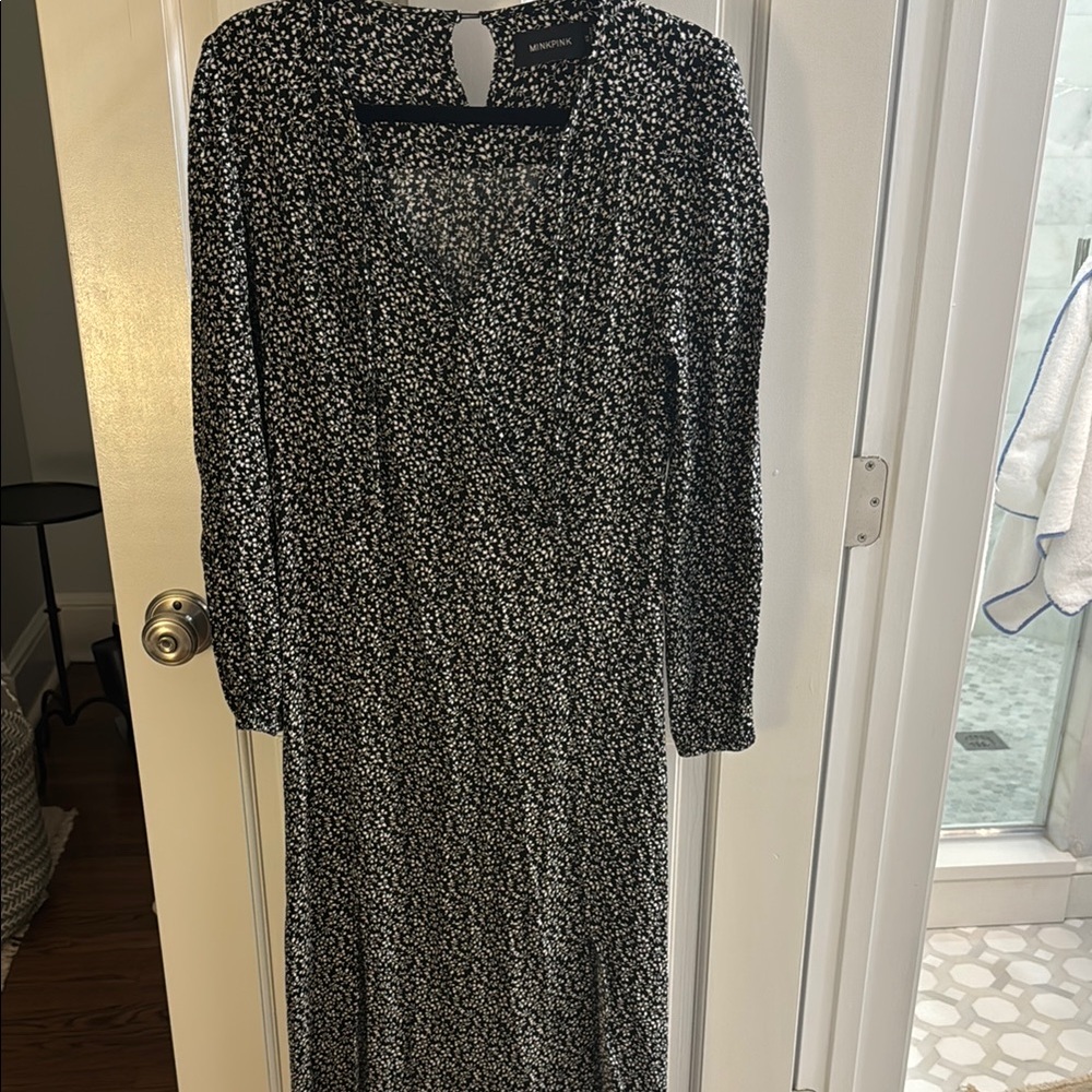 MINKPINK Black and White Long Sleeve Dress